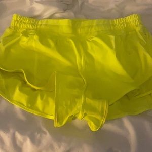 Lulu lemon Hotty hot shorts